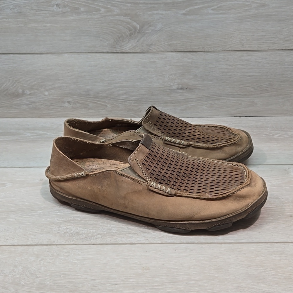 Olukai Mens Leather Loafer Slip on shoes sz 10.5